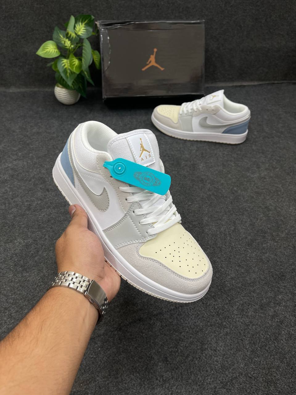 Nike Air Jordan 1 Low Paris, featuring a color palette inspired by the architecture of the French capital - Image 3